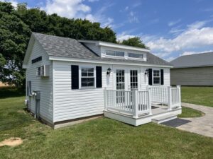 Deluxe She Shed
